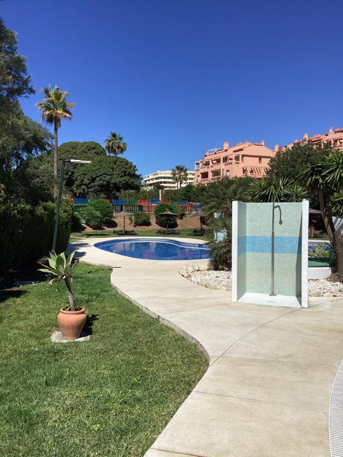 Appartement Playa Marina Club Pretty House à Málaga Extérieur photo